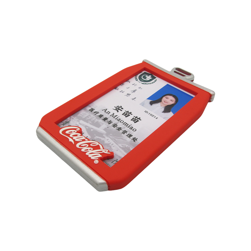 Customized PVC Luggage Tag Card Holder Hang Tag Checked Luggage Label Hanging Card Environmentally Friendly Silicone Hanging Tag Logo