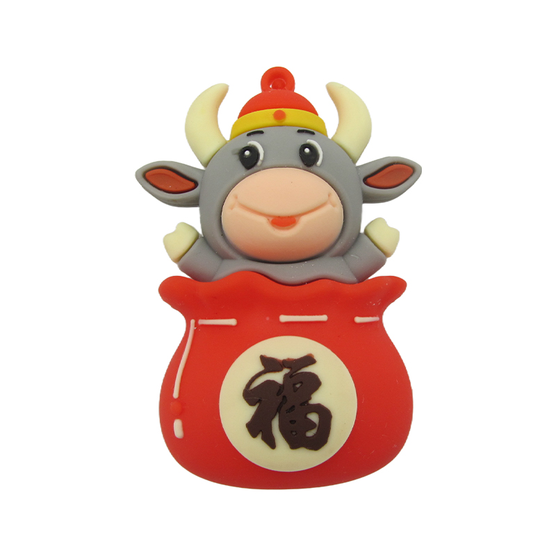 How can PVC soft glue keychain achieve rich and accurate effects in color reproduction?